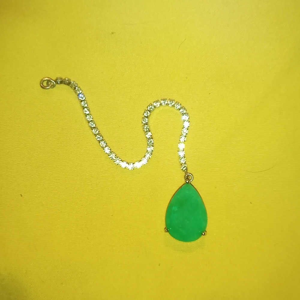 Emerald pendant
